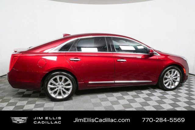 Used 2017 Cadillac XTS Luxury image 2