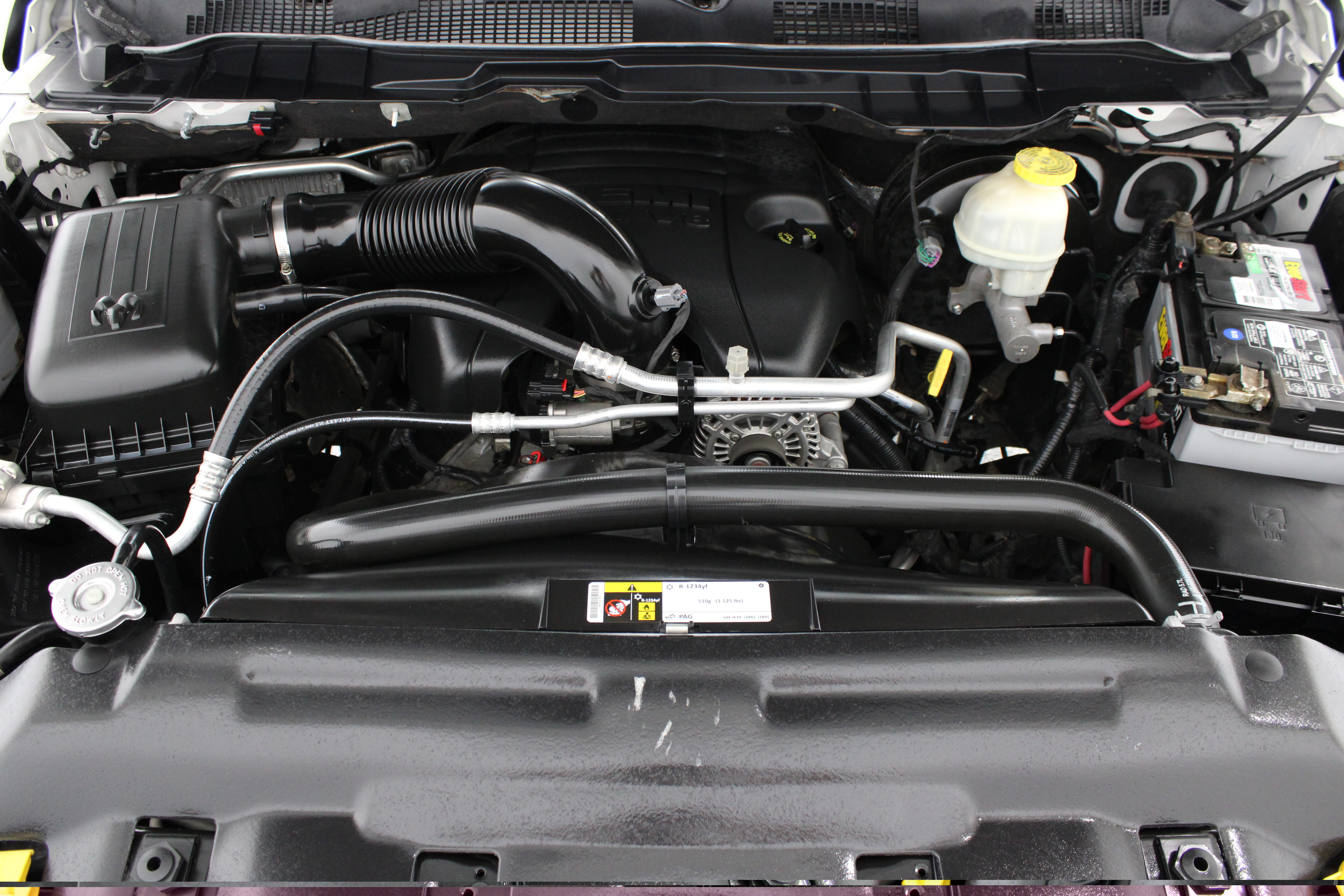 Used 2018 RAM 1500 Sport AWD/4WD image 40