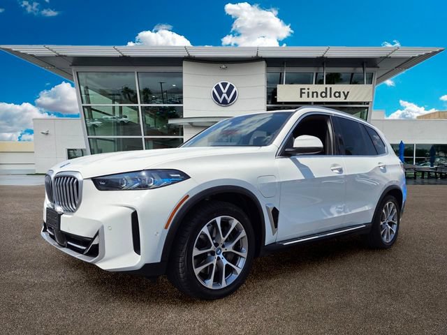 Used 2025 BMW X5 xDrive50e AWD/4WD image 2