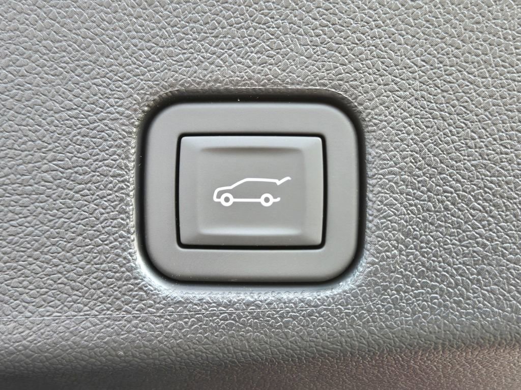 New 2026 Buick Enclave Sport Touring w/ Power Package image 13