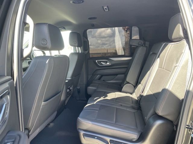 Used 2024 Chevrolet Suburban RST image 24