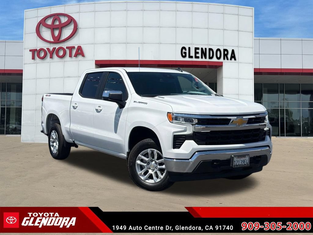 Used 2025 Chevrolet Silverado 1500 LT AWD/4WD image 1