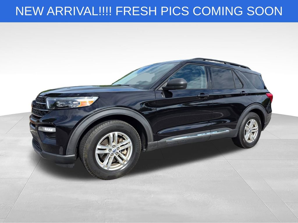 Used 2020 Ford Explorer XLT w/ Equipment Group 202A RWD image 2