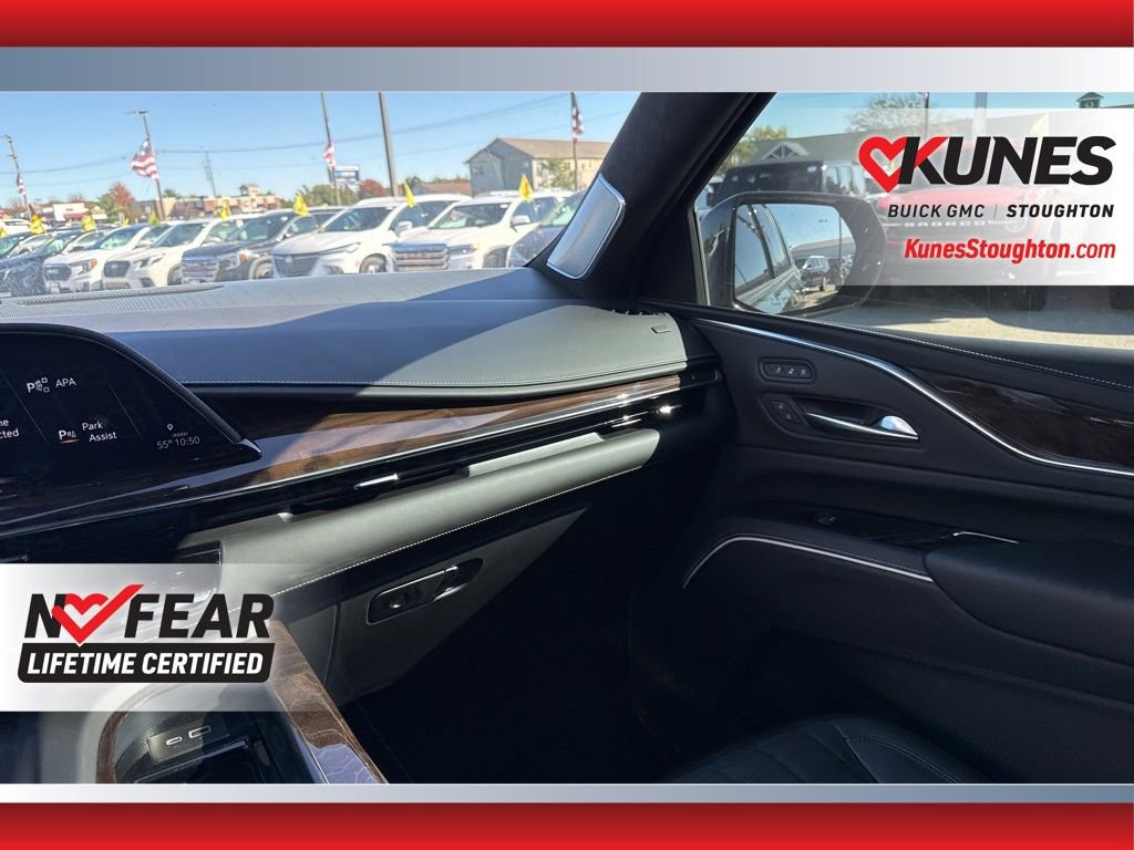 Used 2023 Cadillac Escalade Sport Platinum image 32