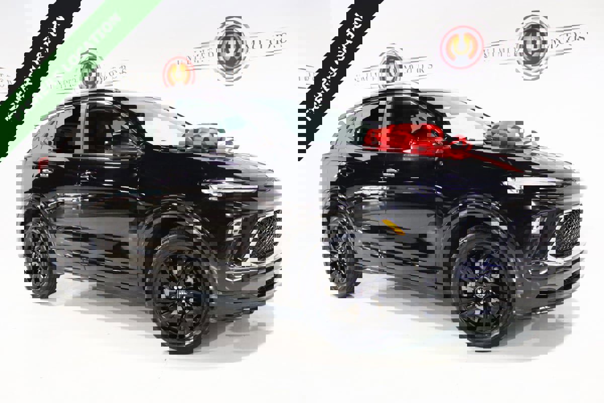 Used 2024 Buick Encore GX Sport Touring w/ Comfort Package FWD image 1