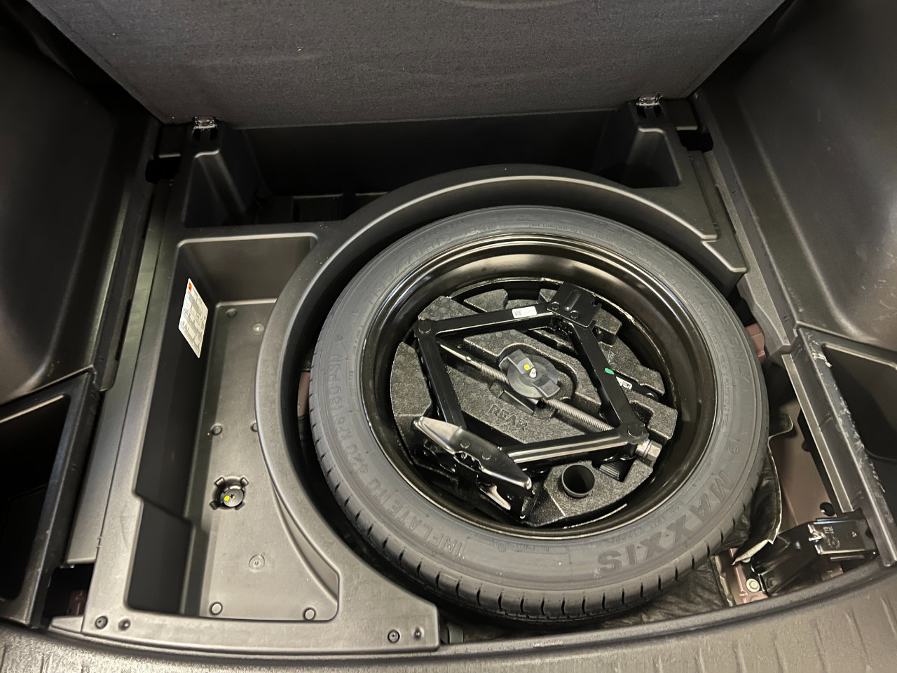 Used 2025 Chevrolet Blazer LT image 58