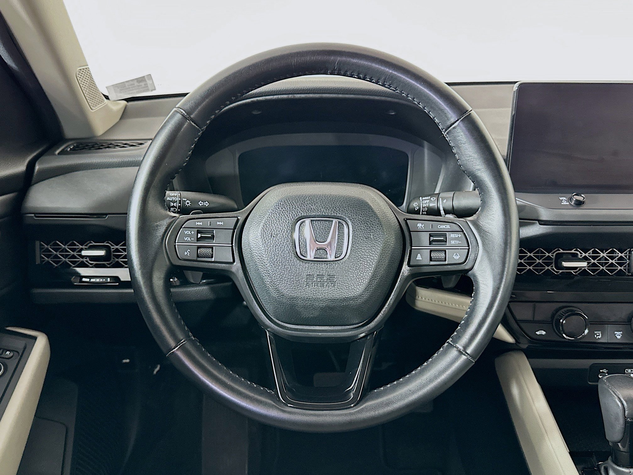 Used 2024 Honda Accord EX-L image 17