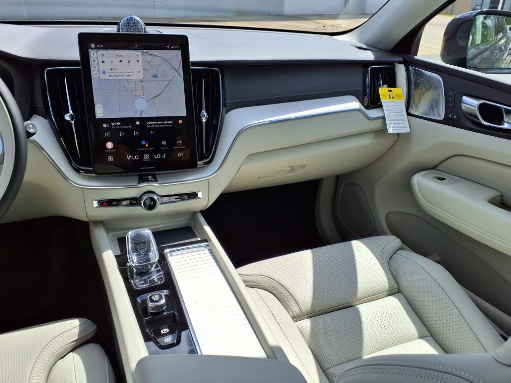 New 2026 Volvo XC60 T8 Ultra image 14