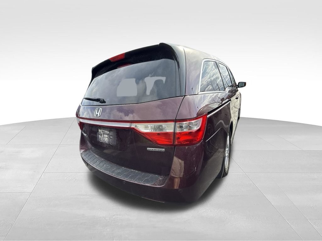 Used 2011 Honda Odyssey Touring Elite image 2