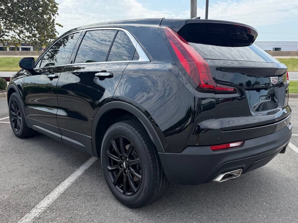 Used 2022 Cadillac XT4 Luxury FWD image 5