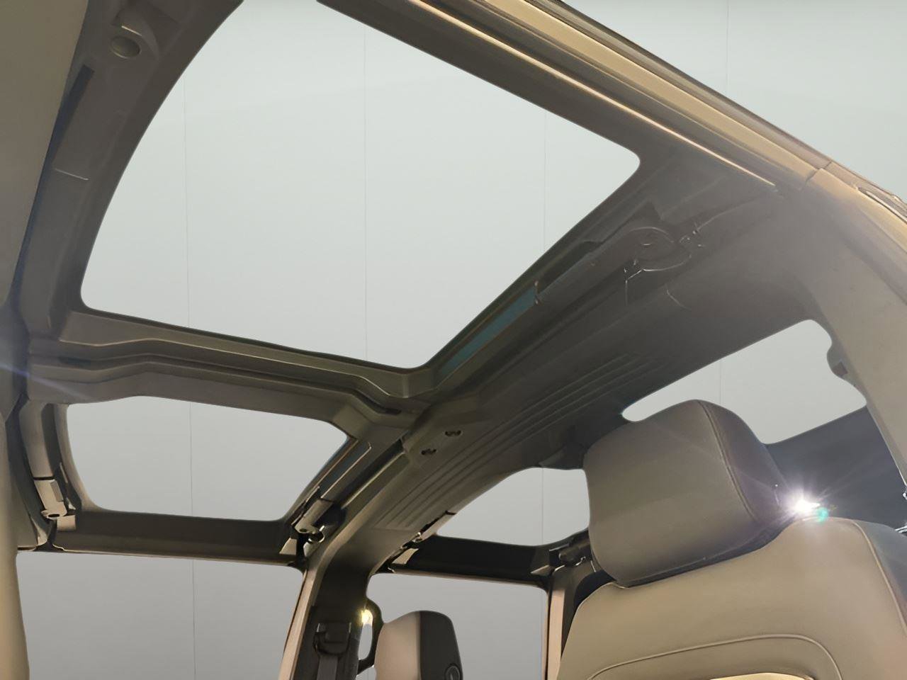 New 2025 GMC Hummer EV 3X w/ LPO, Cargo Utility Package image 31