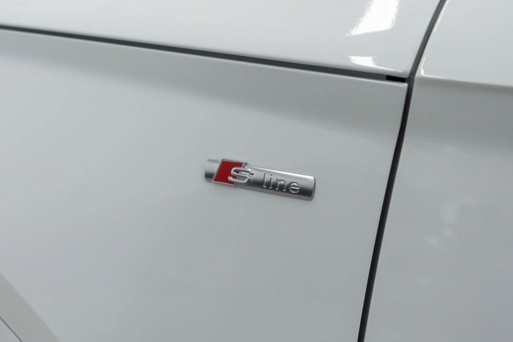 Used 2025 Audi Q5 e Premium image 48