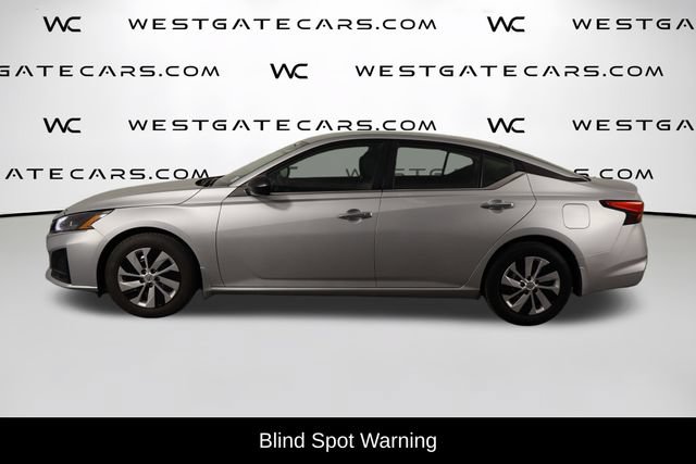 Used 2024 Nissan Altima 2.5 S FWD image 5