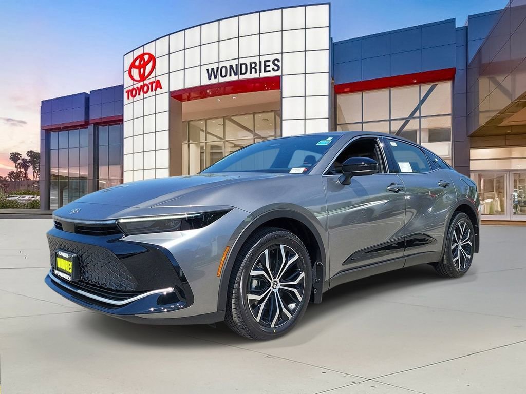 New 2026 Toyota Crown XLE image 2