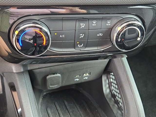 Used 2025 Chevrolet TrailBlazer LT image 27