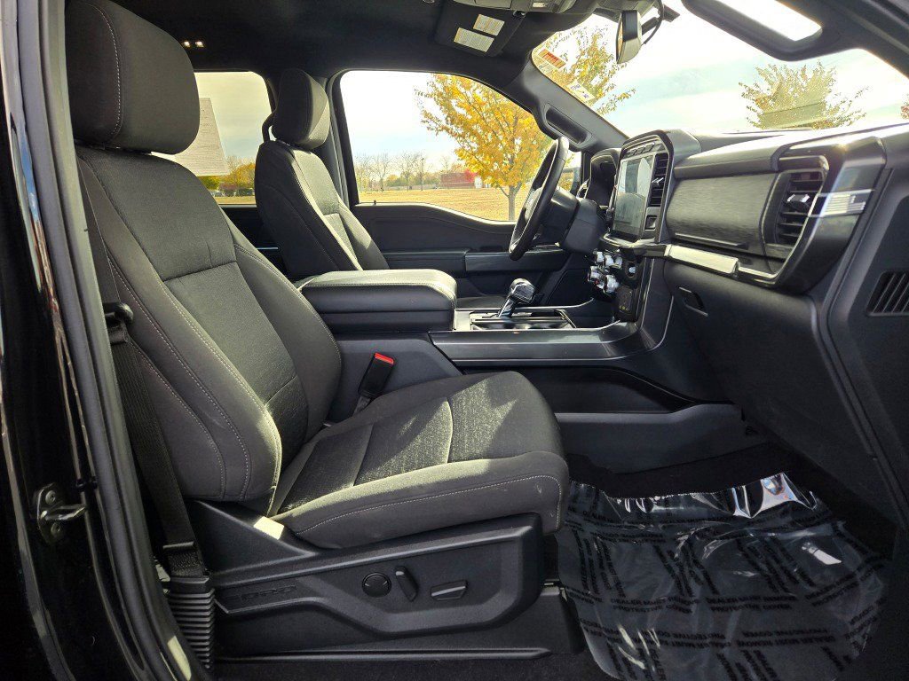 Used 2023 Ford F150 XLT w/ Equipment Group 302A High image 6