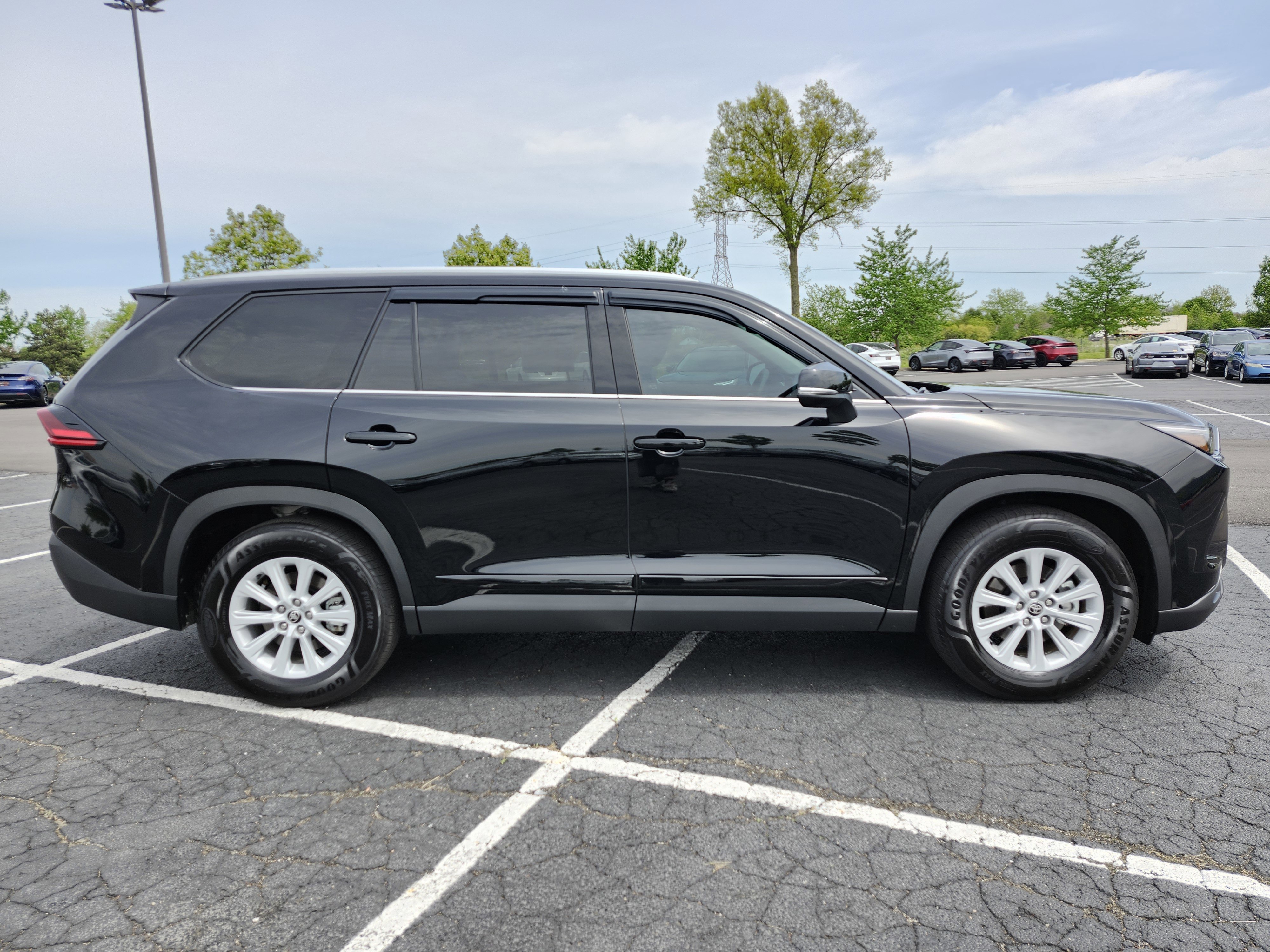 Used 2026 Toyota Grand Highlander AWD Hybrid image 19