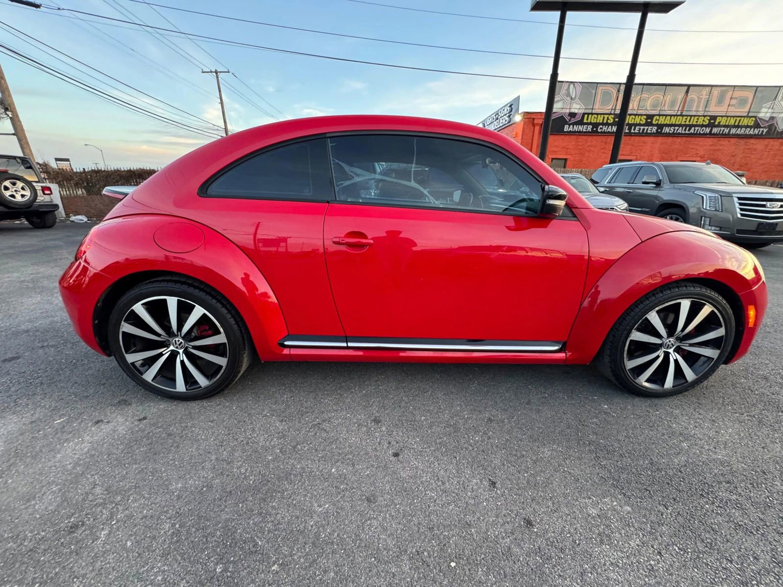 Used 2012 Volkswagen Beetle 2.0T image 10