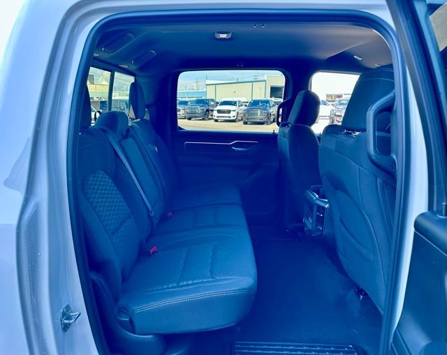 New 2026 RAM 1500 4x4 Crew Cab image 19