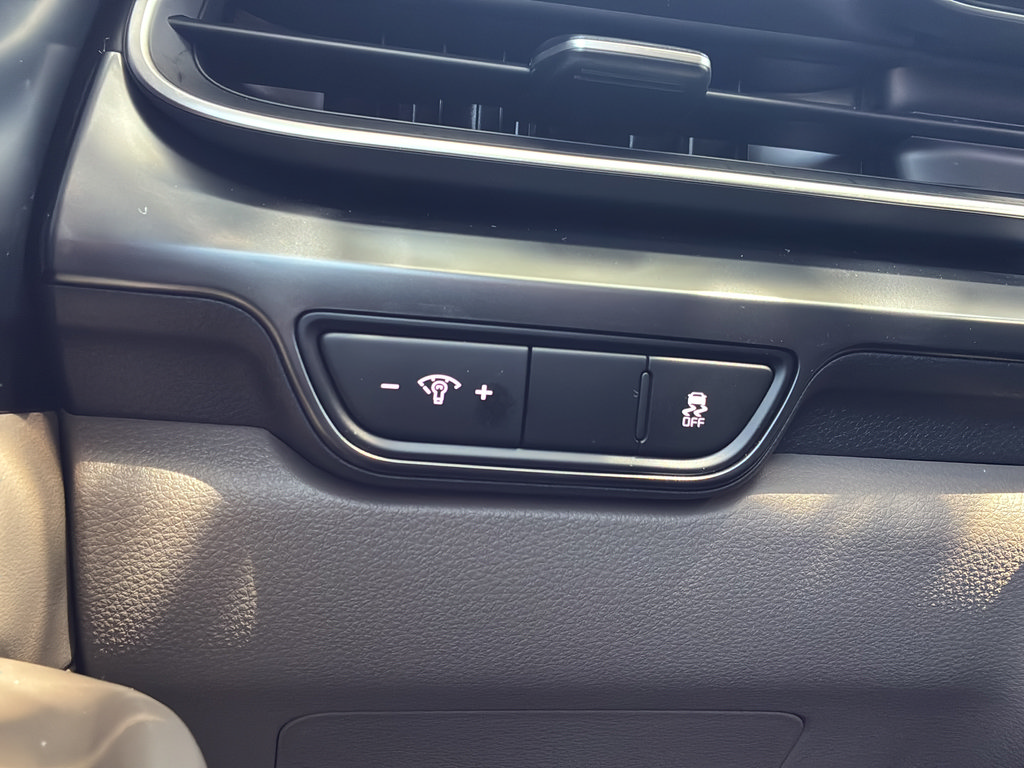New 2026 Kia Carnival FWD image 41