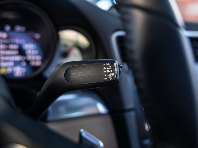 Used 2018 Porsche 911 Targa 4S image 28