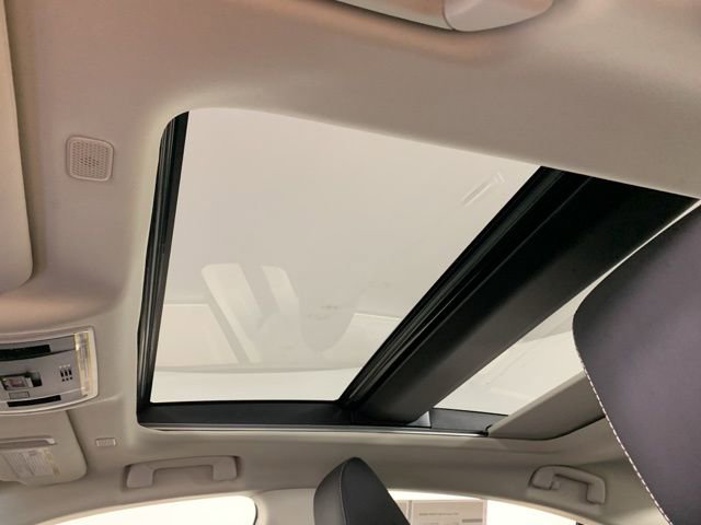 Certified 2025 Lexus ES 350 w/ Accessory Package (Z2) image 28