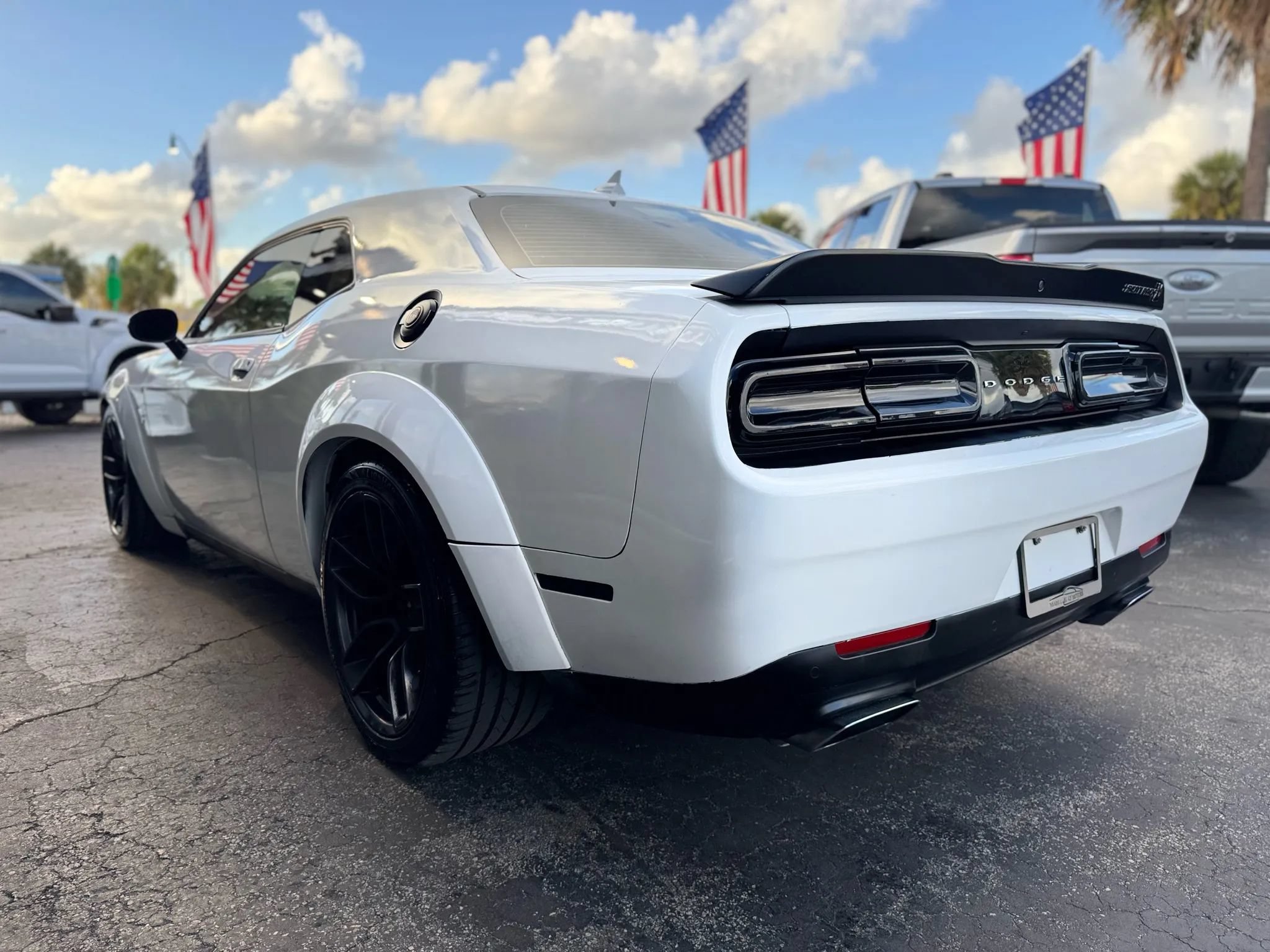 Used 2020 Dodge Challenger R/T Scat Pack RWD image 7