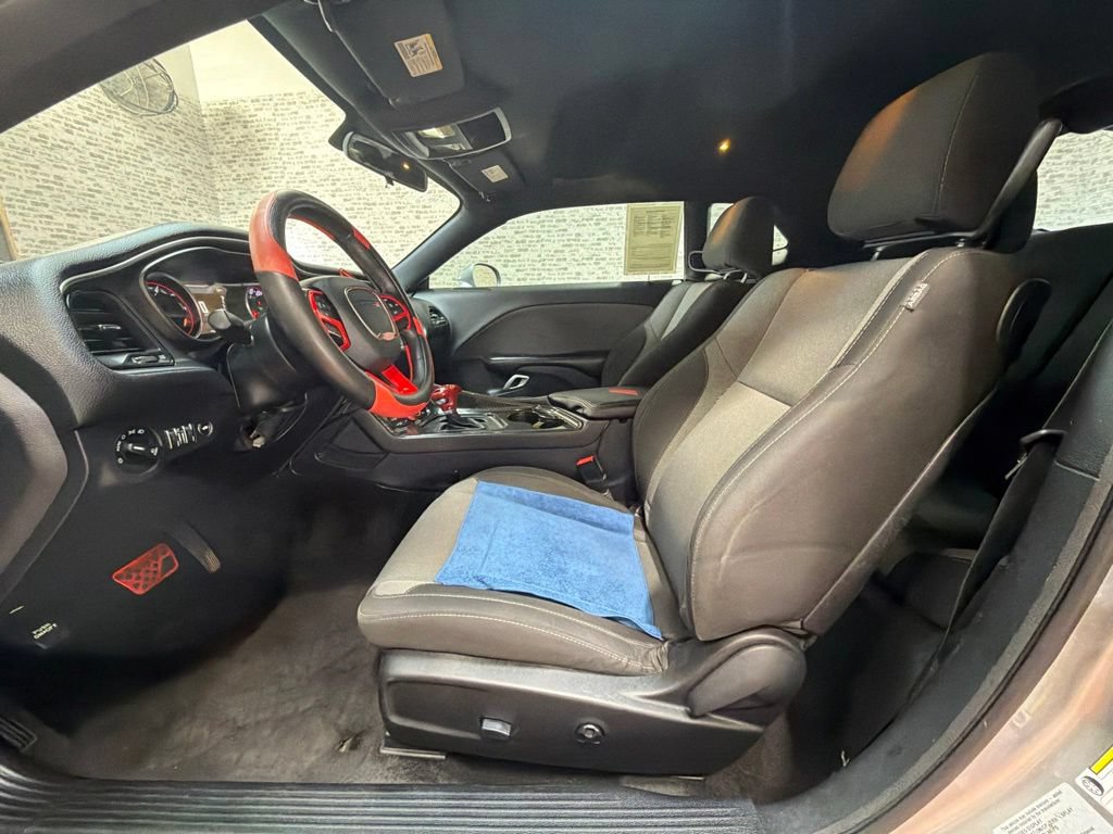 Used 2016 Dodge Challenger SXT w/ Super Sport Group (SS/T) RWD image 17