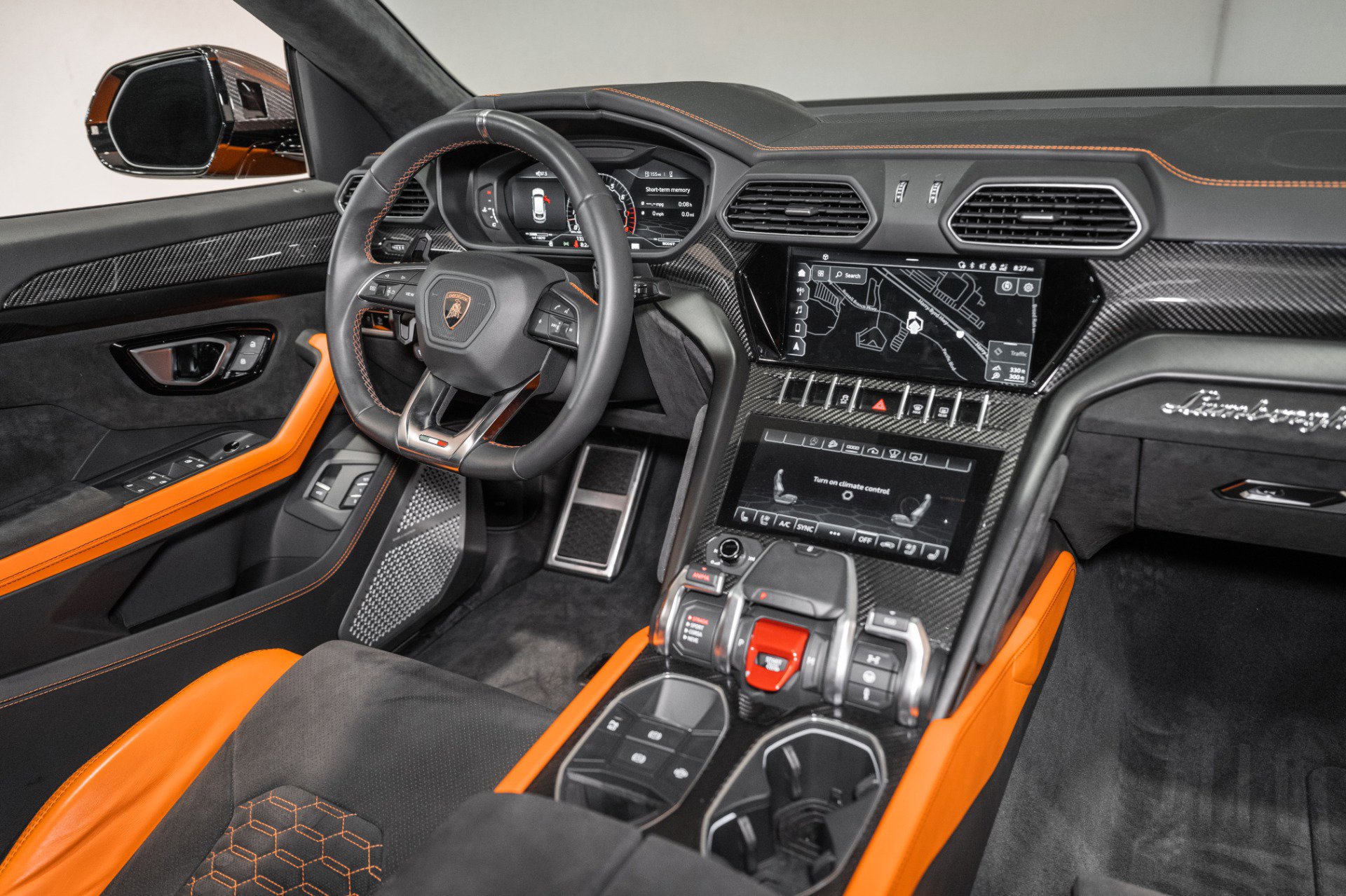 Used 2022 Lamborghini Urus image 29