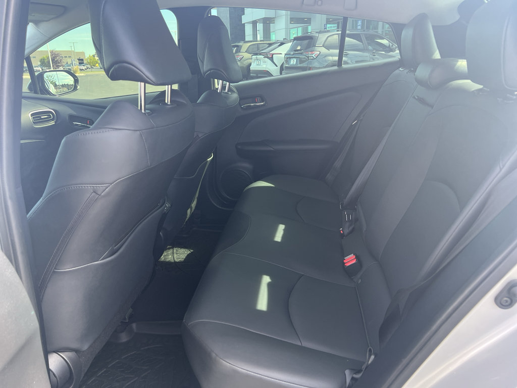 Used 2020 Toyota Prius XLE w/ Advanced Technology Package AWD/4WD image 23