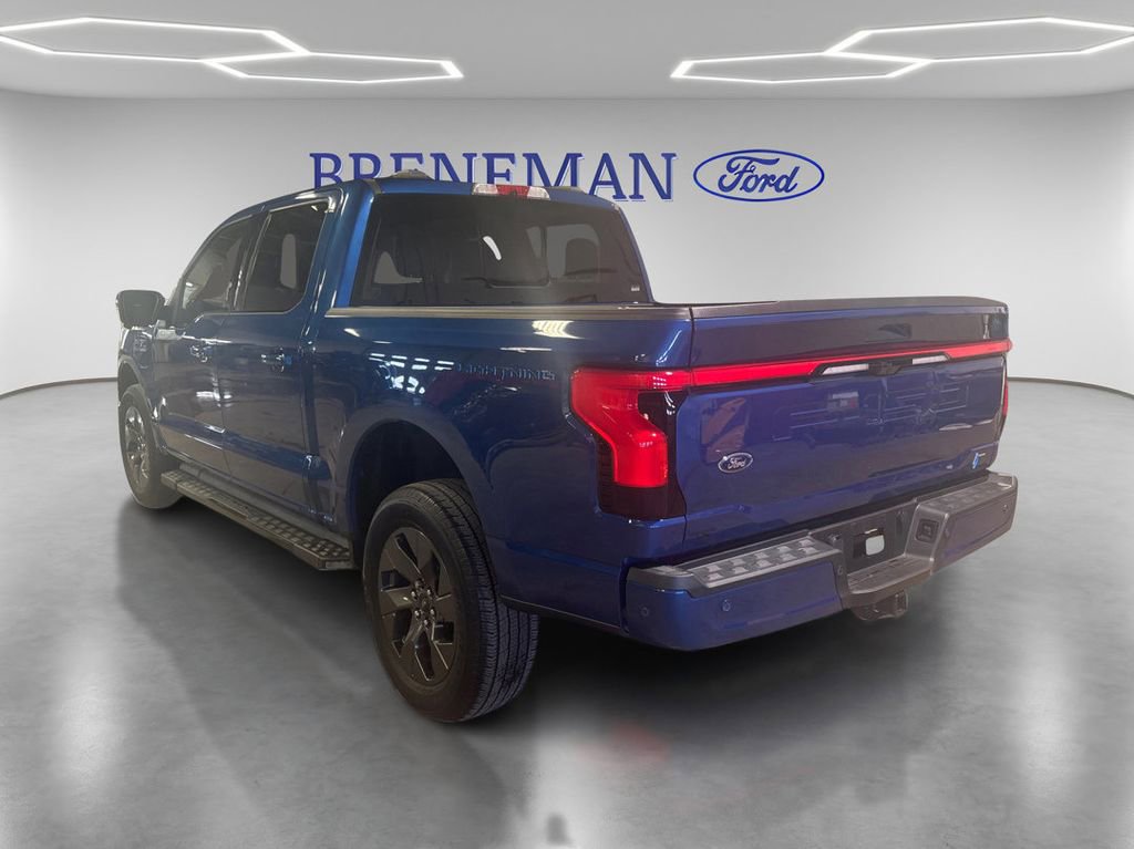 Used 2022 Ford F150 Lightning Lariat w/ Max Trailer Tow Package image 7
