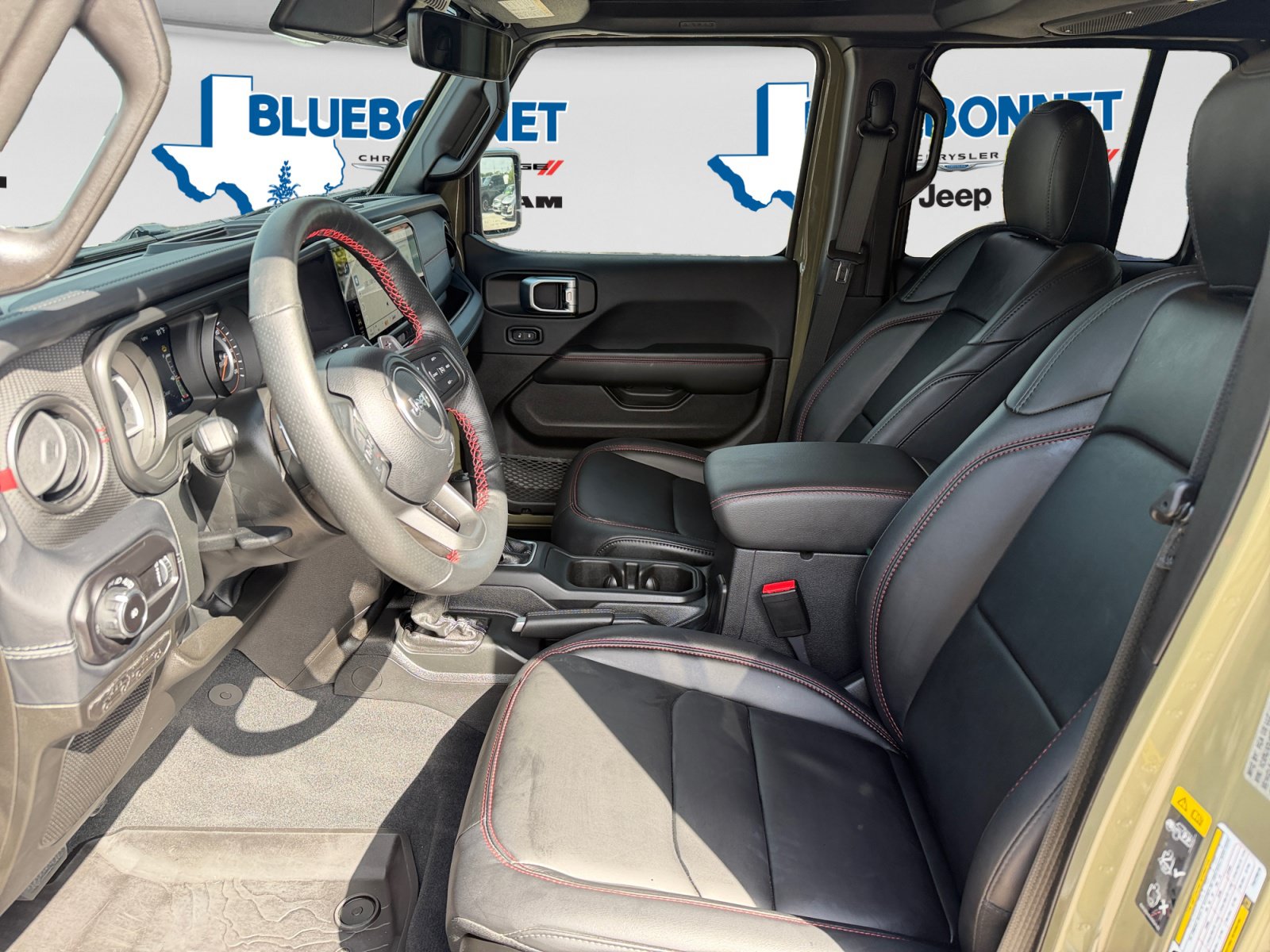 Used 2026 Jeep Wrangler Unlimited Rubicon 392 w/ Quick Order Package 27X Moab AWD/4WD image 11