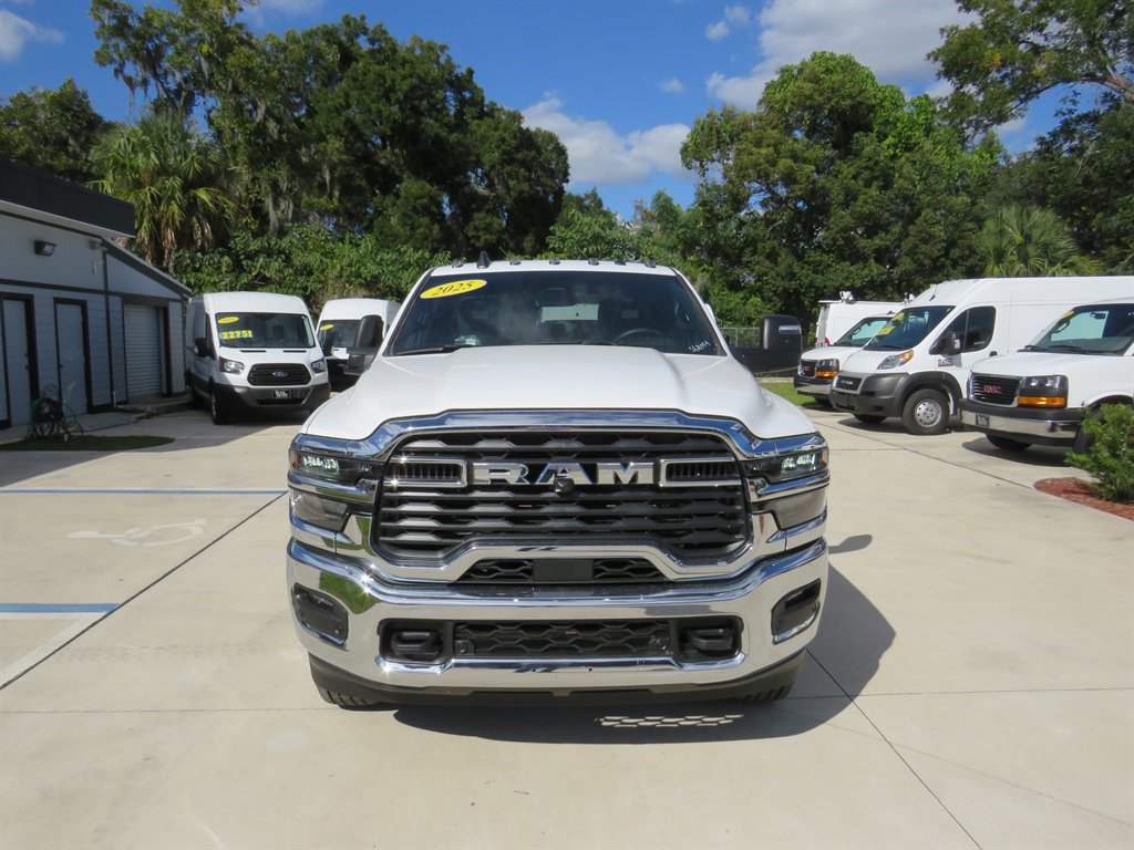 Used 2025 RAM 2500 Big Horn image 1