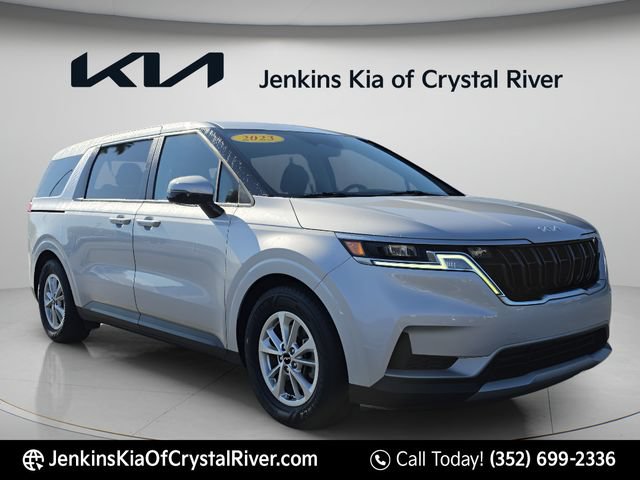 Used 2023 Kia Carnival LX FWD video 1