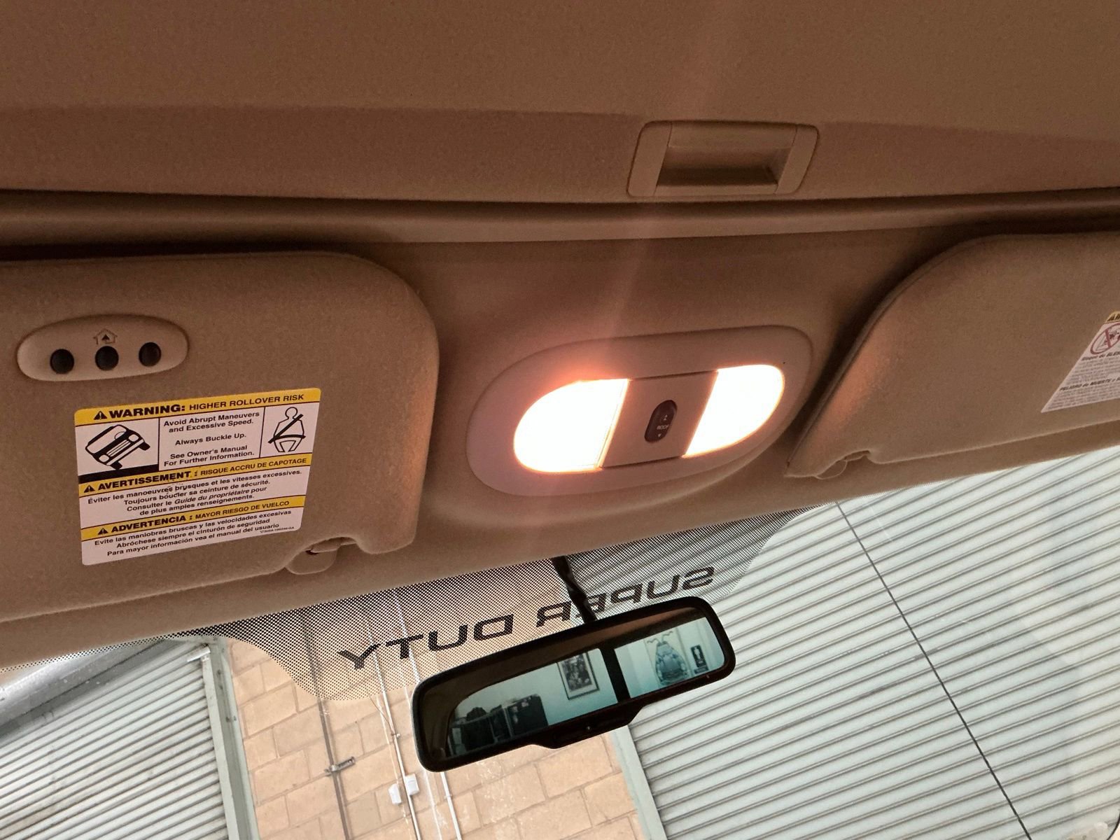 Used 2010 Ford F250 Lariat image 27