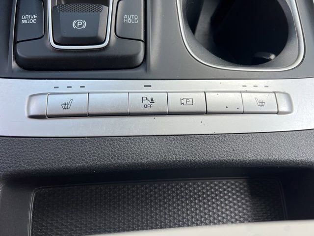 Certified 2024 Kia Carnival LX image 24