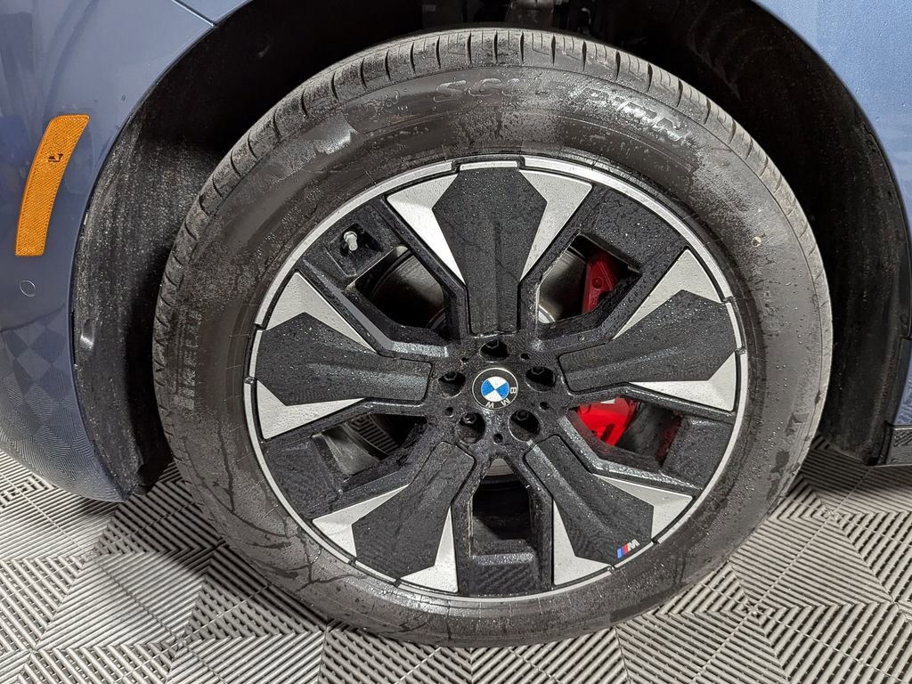 New 2026 BMW iX xDrive45 w/ M Sport Package image 33