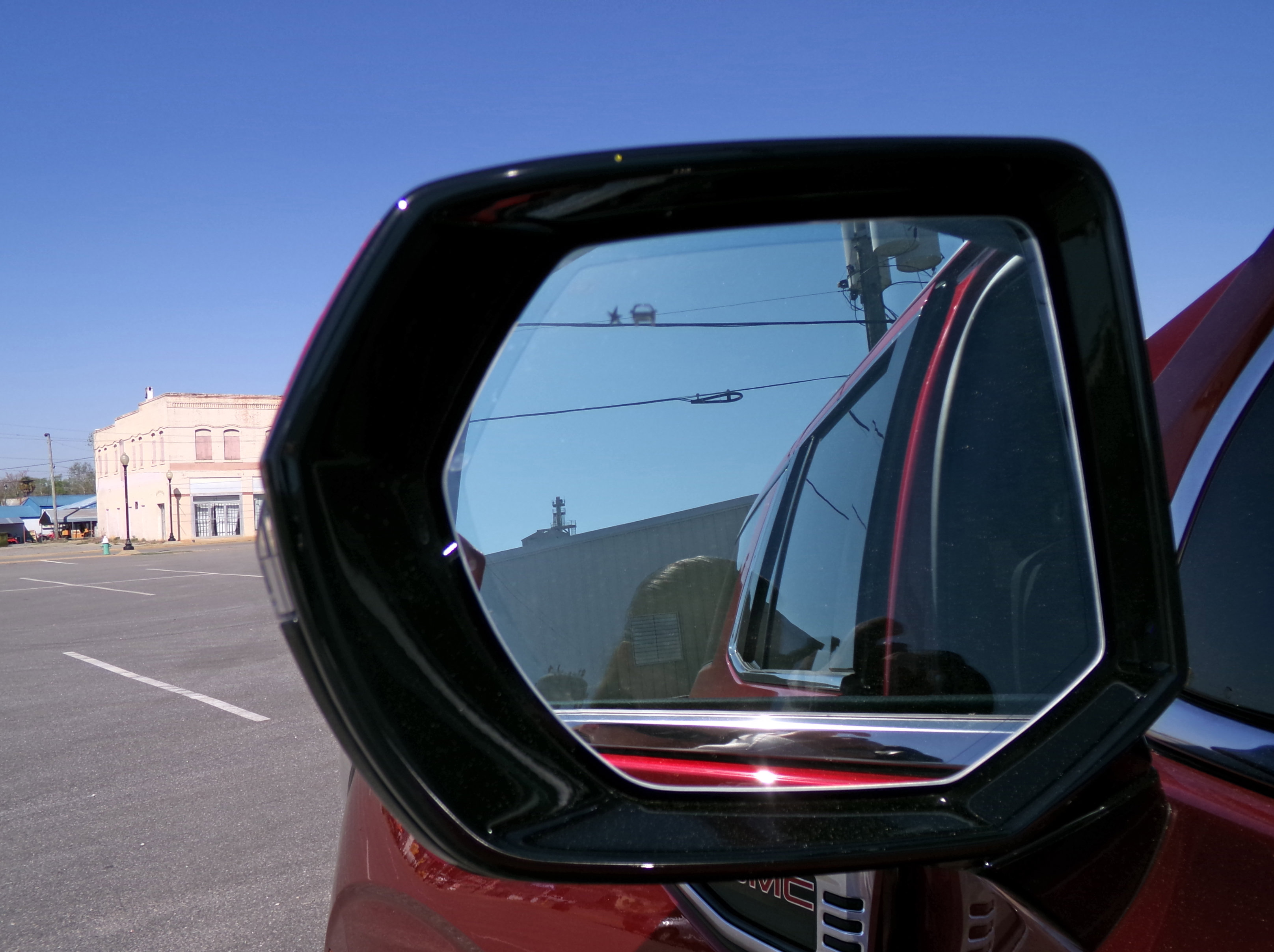 New 2026 GMC Yukon Denali image 3