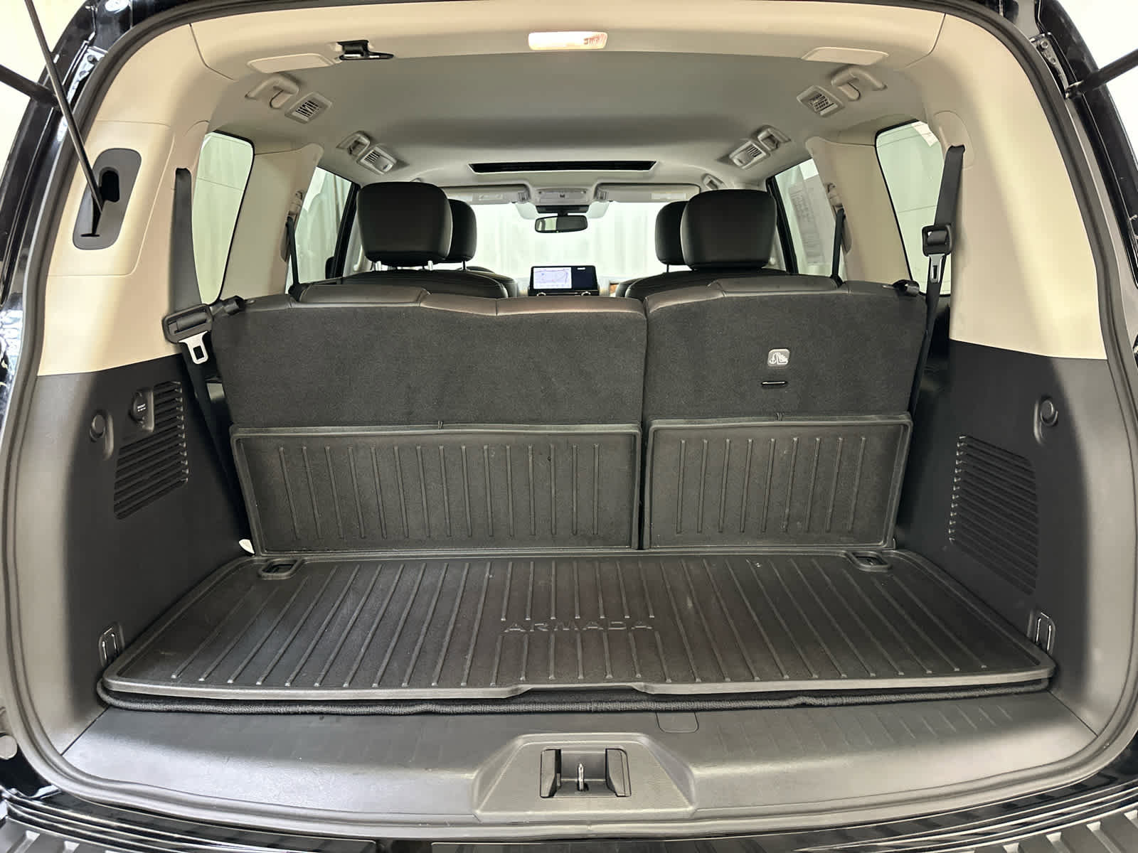 Certified 2024 Nissan Armada SL w/ Captain's Chairs Package image 25