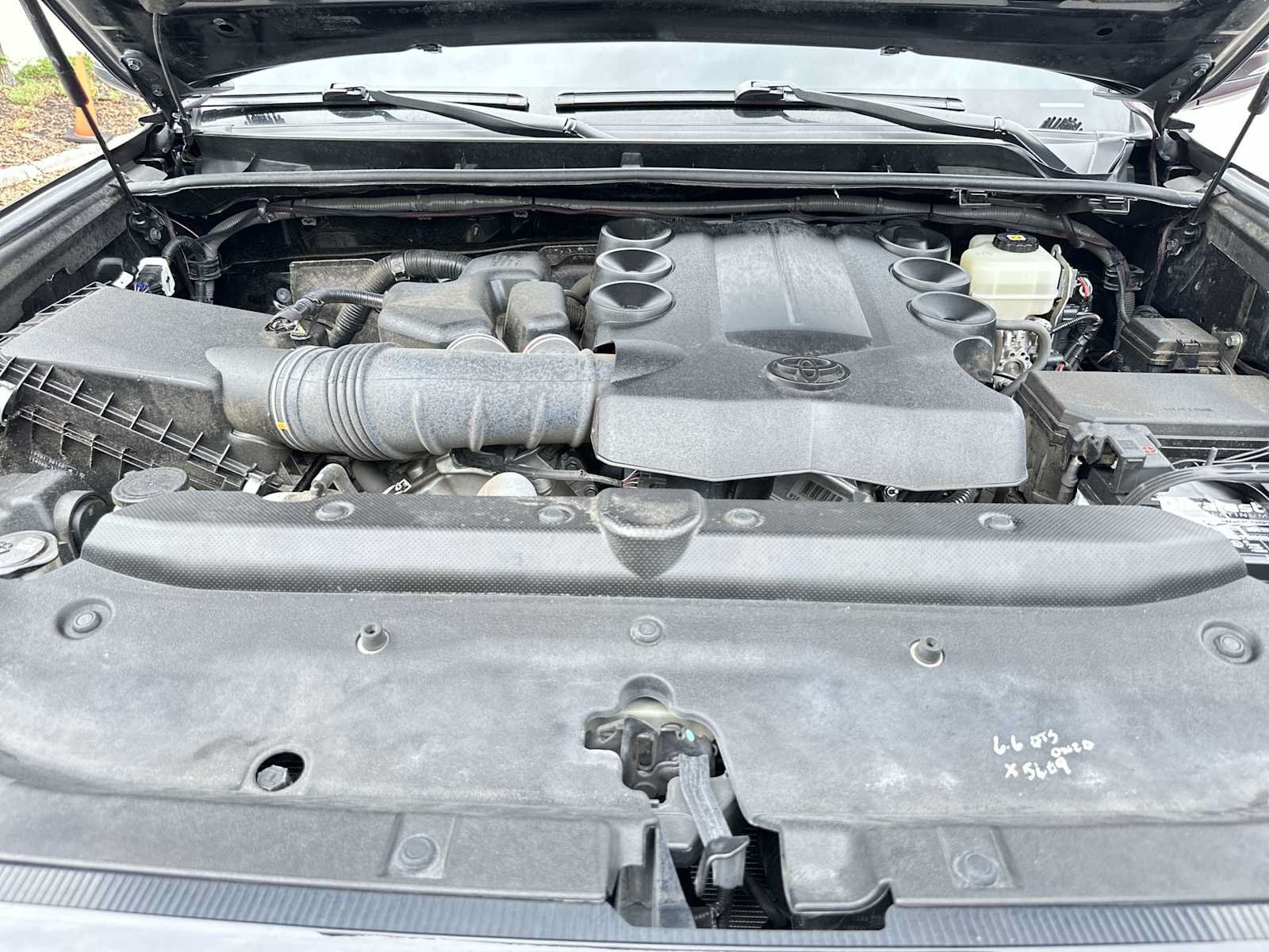 Used 2021 Toyota 4Runner Limited AWD/4WD image 13