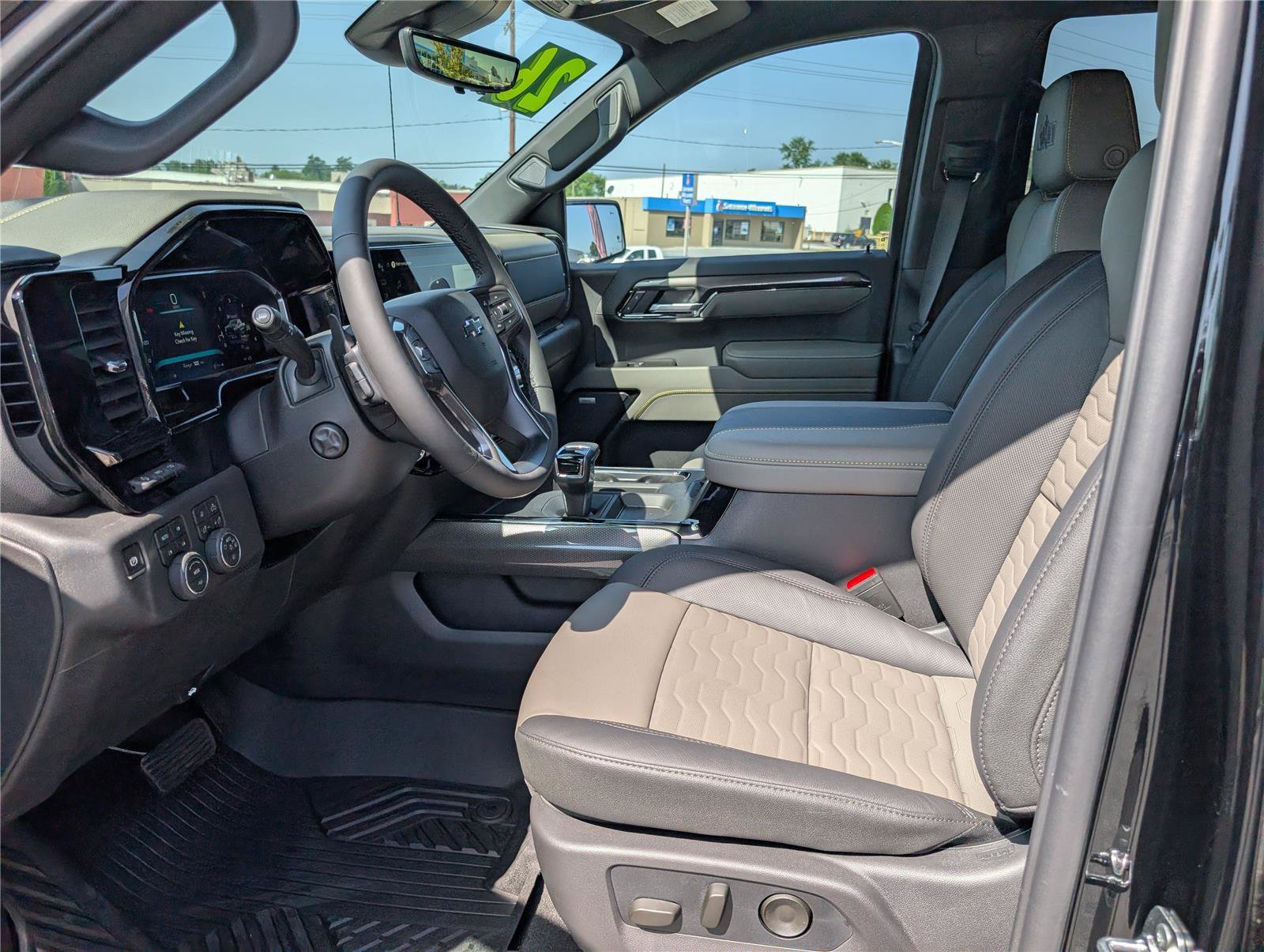 New 2026 Chevrolet Silverado 1500 ZR2 w/ ZR2 Bison Edition AWD/4WD image 13
