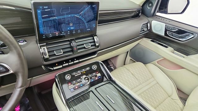 Used 2024 Lincoln Navigator L Black Label AWD/4WD image 47