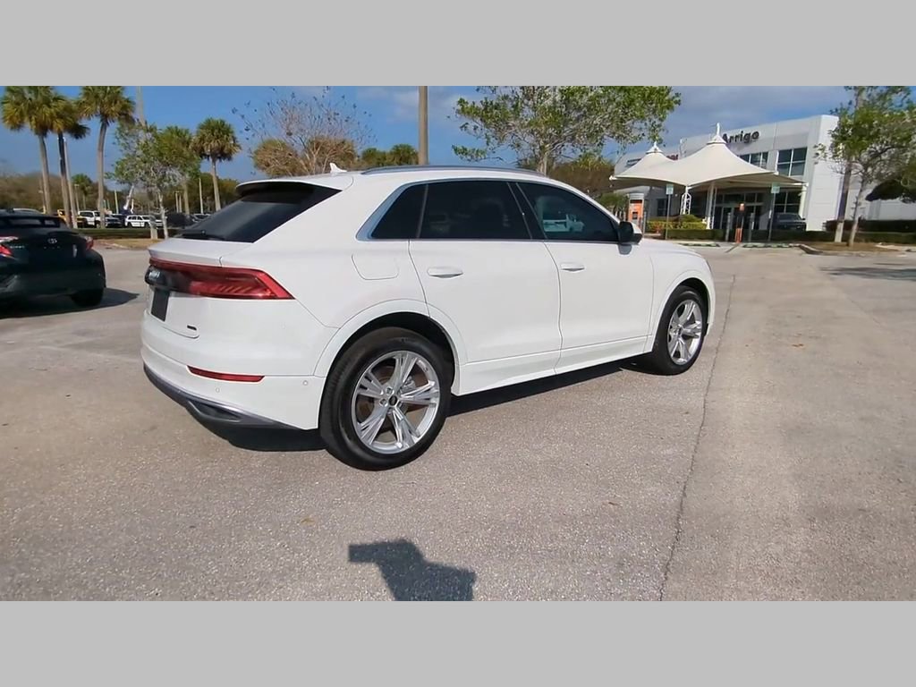 Used 2023 Audi Q8 Premium Plus w/ Premium Plus Package image 38