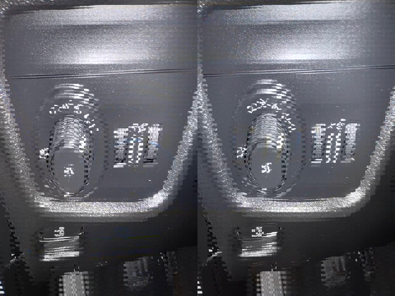 Used 2022 Jeep Grand Cherokee L Limited image 15