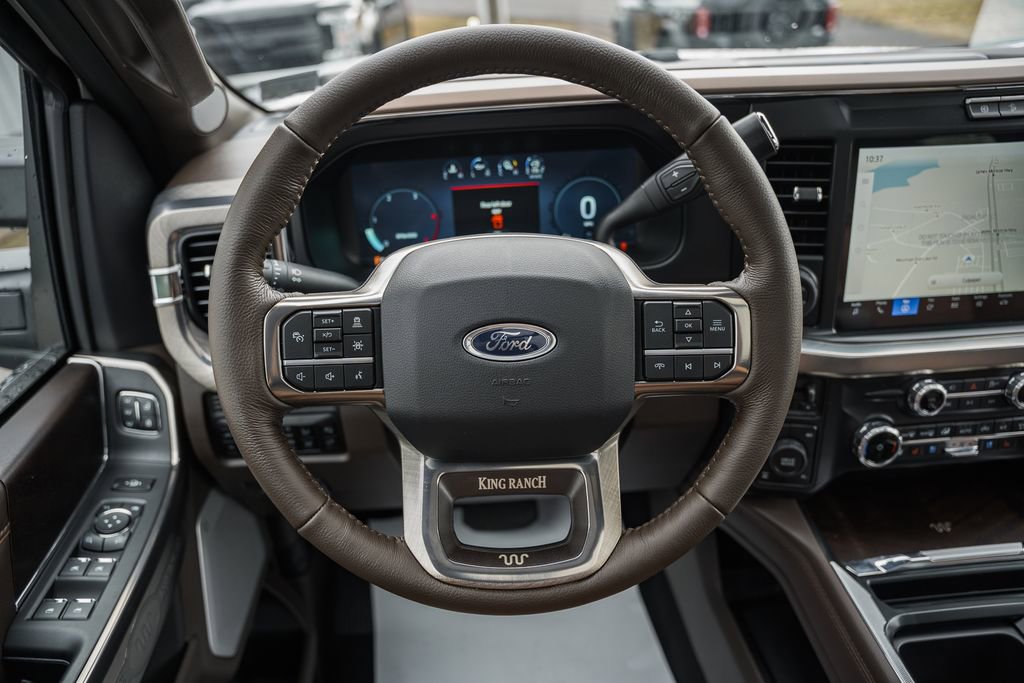 New 2026 Ford F350 King Ranch w/ Chrome Package image 39