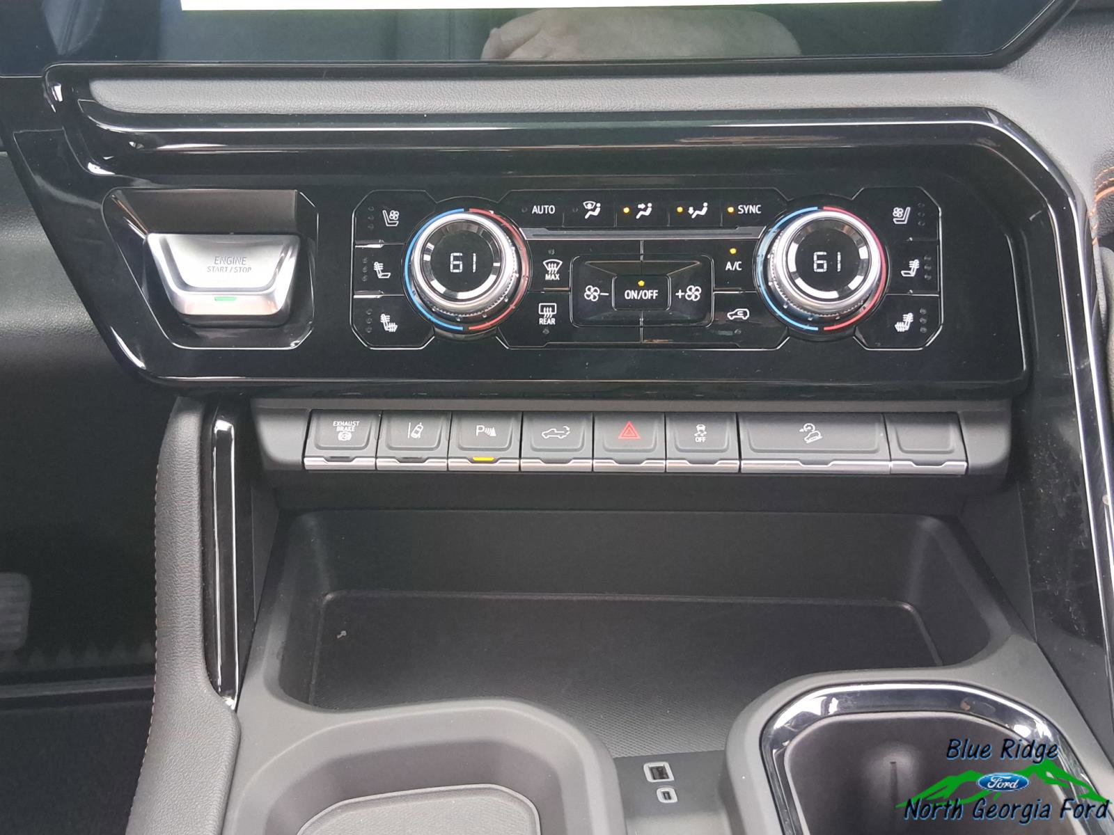 Used 2025 GMC Sierra 2500 AT4 w/ AT4 Premium Plus Package AWD/4WD image 25
