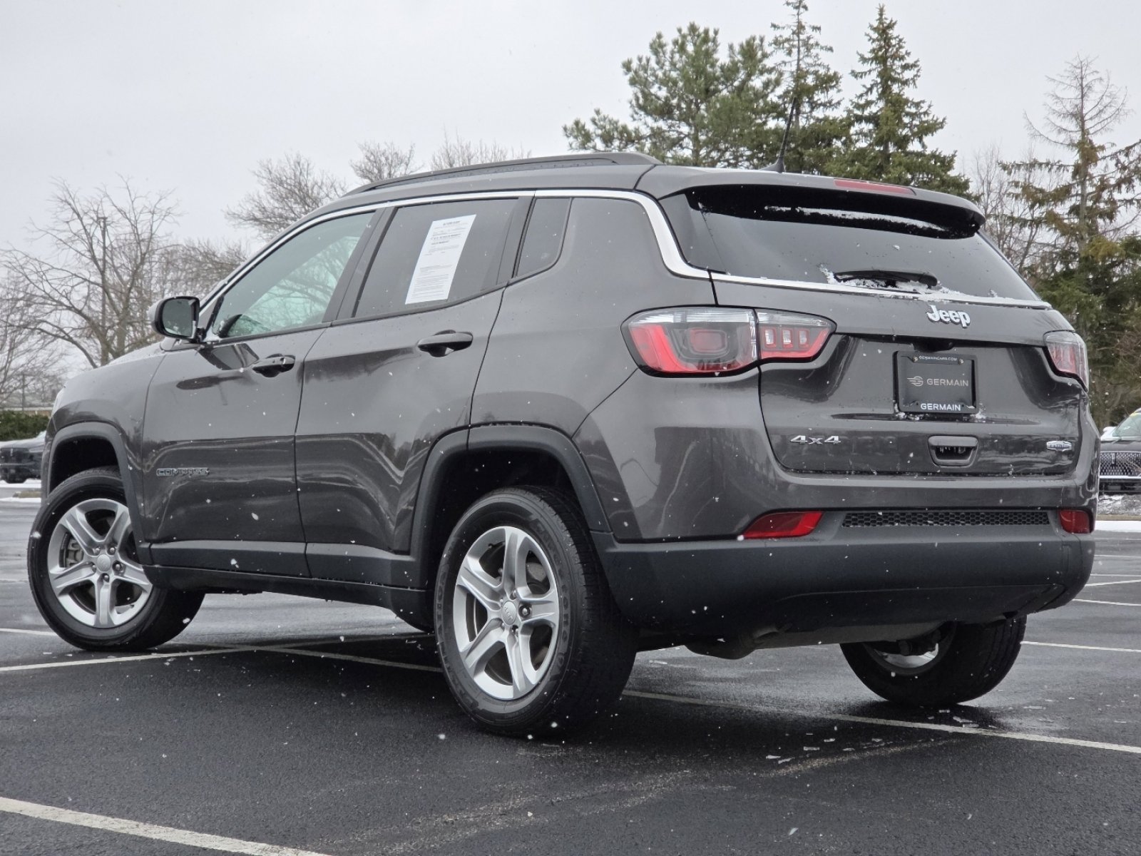 Used 2023 Jeep Compass Latitude w/ Convenience Group image 15