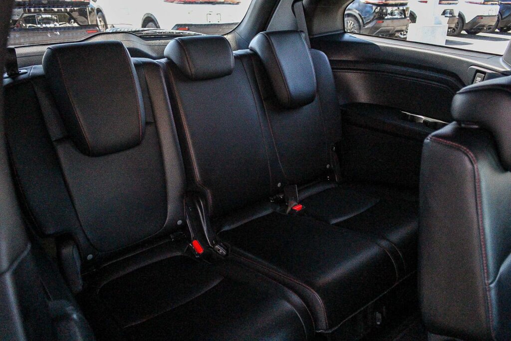 Used 2025 Honda Odyssey Sport-L image 10