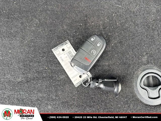 Used 2016 Dodge Journey R/T AWD/4WD image 30