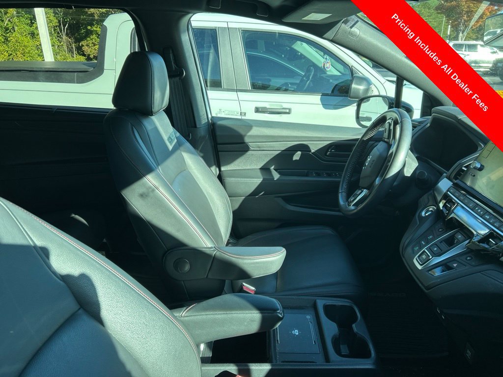 Used 2025 Honda Odyssey Sport-L image 4